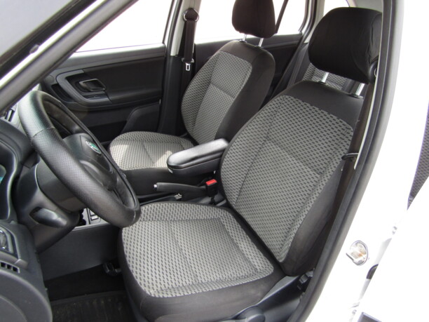 Skoda Fabia 5J · Рестайлинг, 2011 г.