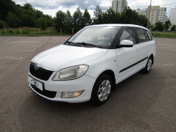 Skoda Fabia 5J · Рестайлинг, 2011 г.
