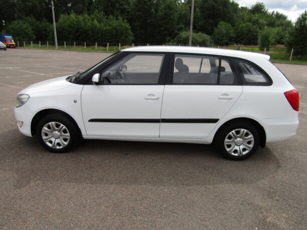 Skoda Fabia 5J · Рестайлинг, 2011 г.