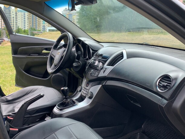 Chevrolet Cruze J300 · Рестайлинг, 2014 г.
