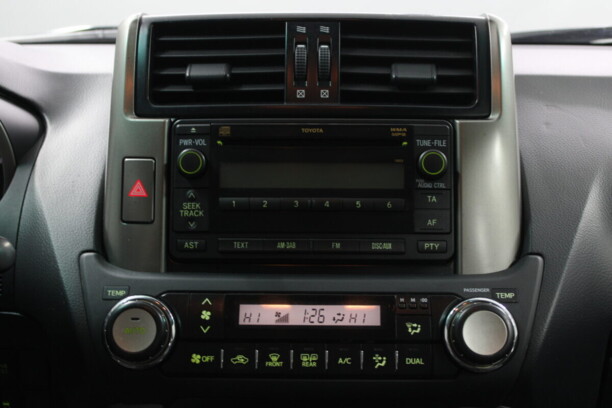 Toyota Land Cruiser Prado J150, 2010 г.