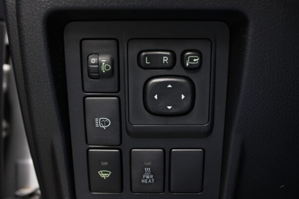 Toyota Land Cruiser Prado J150, 2010 г.