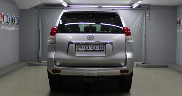 Toyota Land Cruiser Prado J150, 2010 г.