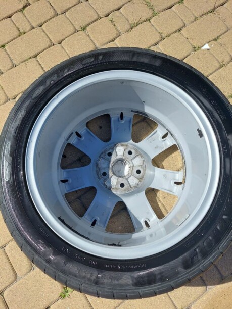 Dunlop 10x18 5x120 4 шт.