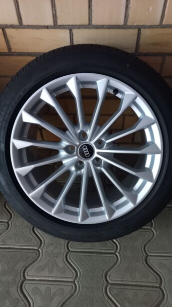 Audi A8 D5 R19 9x19 5x112 4 шт.