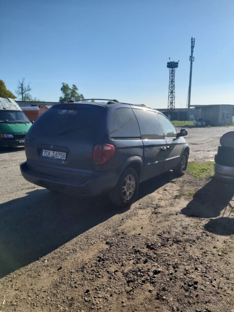 Dodge Caravan IV, 7 мест, 2002 г.