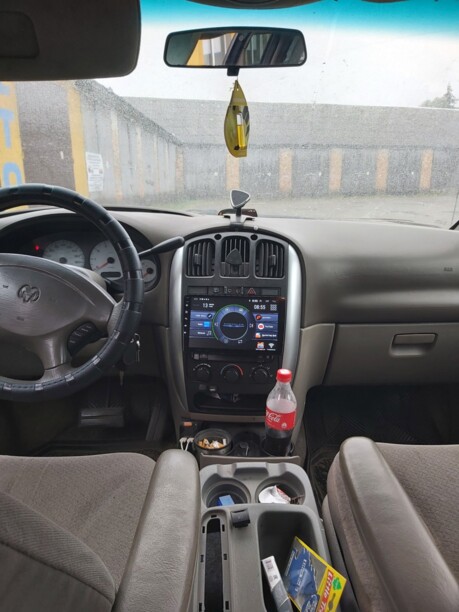Dodge Caravan IV, 7 мест, 2002 г.