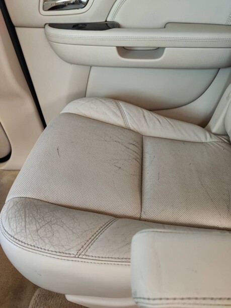 Cadillac Escalade III, 7 мест, 2007 г.
