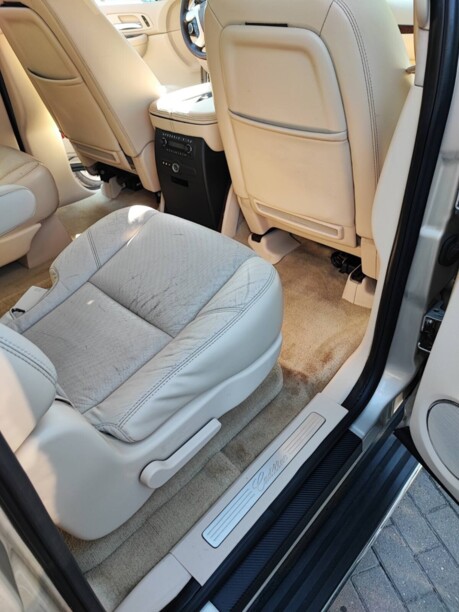 Cadillac Escalade III, 7 мест, 2007 г.