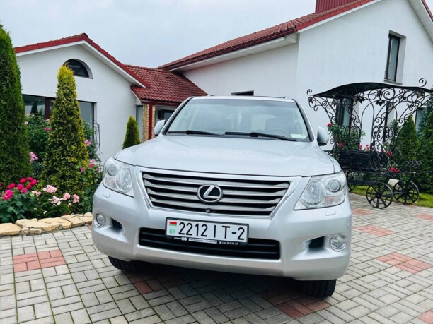 Lexus LX III, 7 мест, 2010 г.