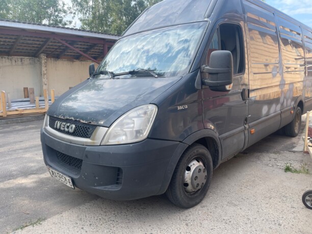 Iveco Daily 35C13, 2010 г.