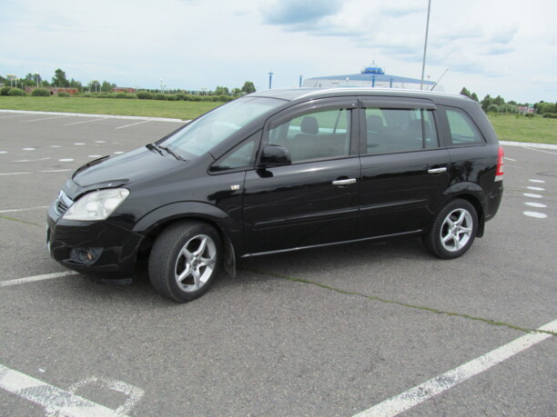 Opel Zafira B · Рестайлинг, 7 мест, 2010 г.