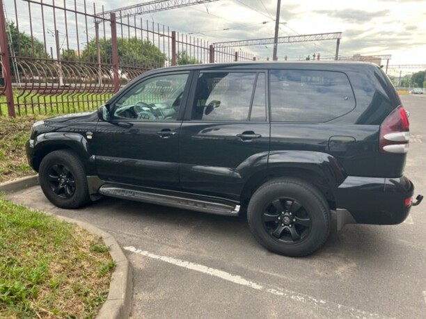 Toyota Land Cruiser Prado J120, 7 мест, 2008 г.