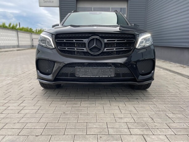 Mercedes-Benz GLS X166, 7 мест, 2016 г.