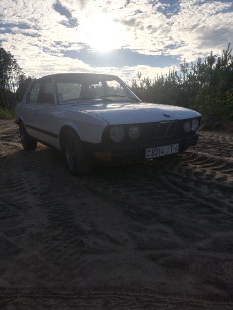 BMW 5 серия E28, 1987 г.