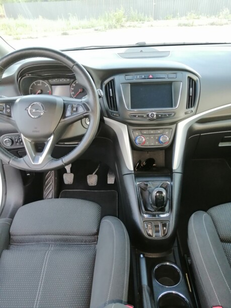 Opel Zafira C · Рестайлинг, 2018 г.