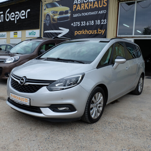 Opel Zafira C · Рестайлинг, 2017 г.