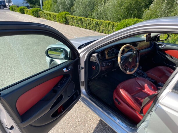 Jaguar X-Type, 2002 г.