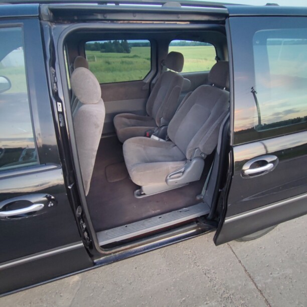 Kia Carnival I · Рестайлинг, 7 мест, 2002 г.