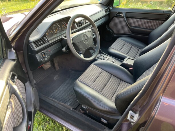 Mercedes-Benz E-Класс W124, S124, C124, A124, 1994 г.