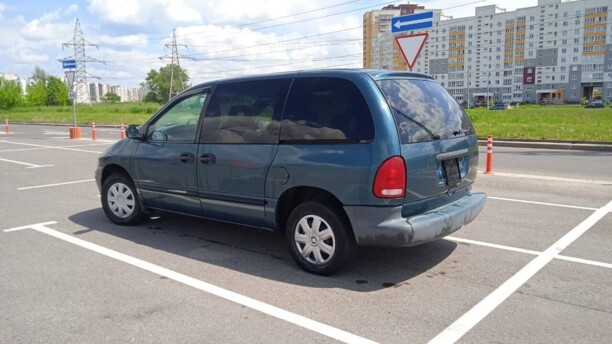 Dodge Caravan III, 7 мест, 2000 г.