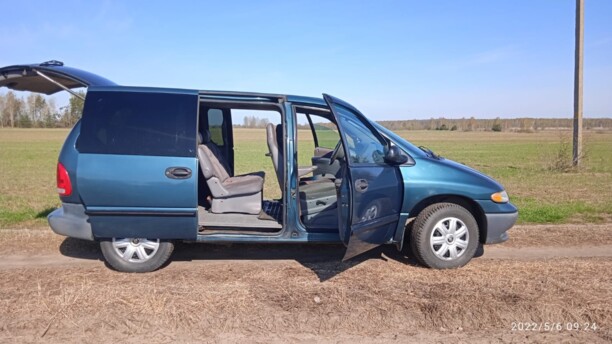 Dodge Caravan III, 7 мест, 2000 г.