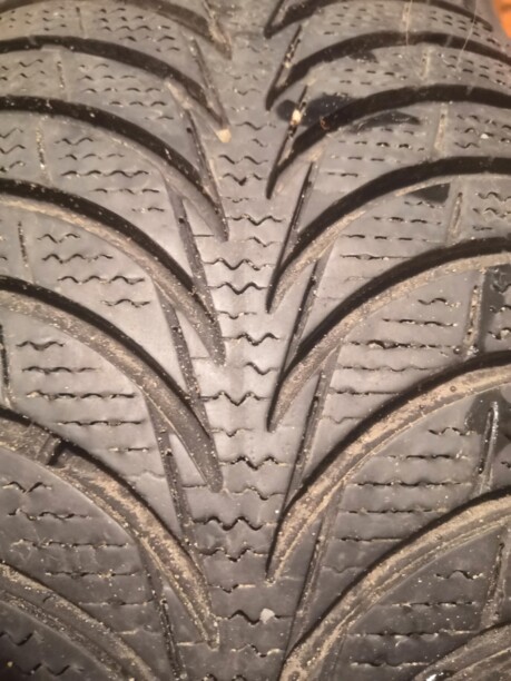 Легковые шины Sava Eskimo ice 195/65 R15 4 шт.