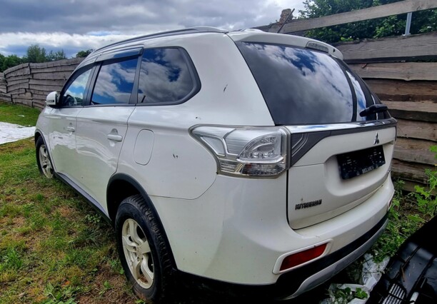 Mitsubishi Outlander III · Рестайлинг, 2014 г.