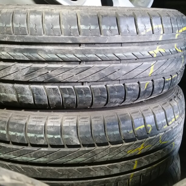 Легковые шины GoodYear Duragrip 195/65 R15 4 шт.