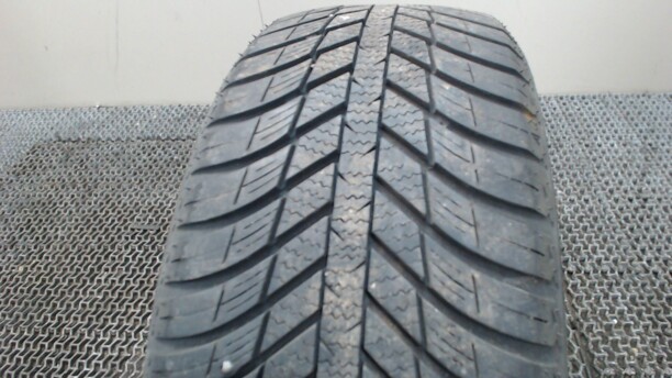 Легковые шины Nexen Nblue 4Season 195/50 R15 2 шт.
