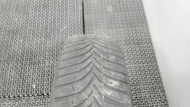 Легковые шины Hankook Winter I*cept RS2 195/65 R15 2 шт.