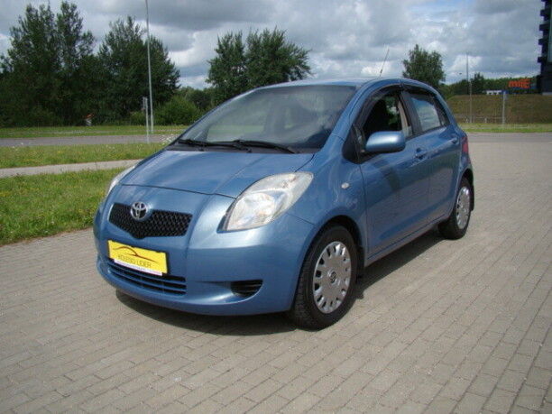Toyota Yaris II (XP9), 2006 г.