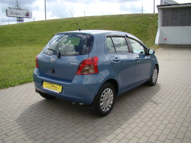 Toyota Yaris II (XP9), 2006 г.