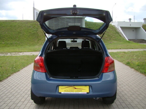 Toyota Yaris II (XP9), 2006 г.