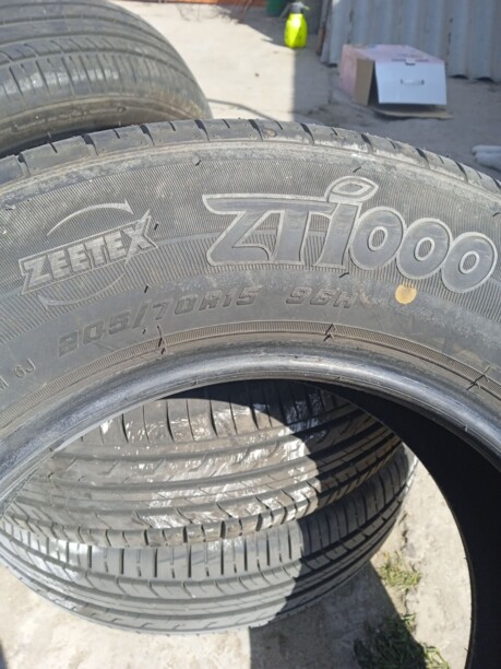 Легковые шины Zeetex zt1000 205/70 R15 4 шт.