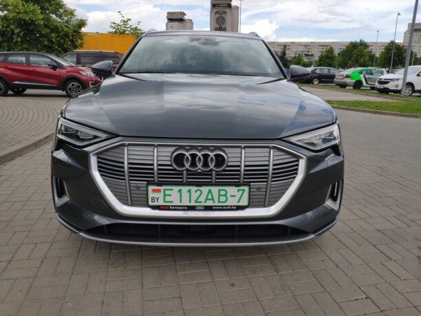 Audi e-tron, 2019 г.