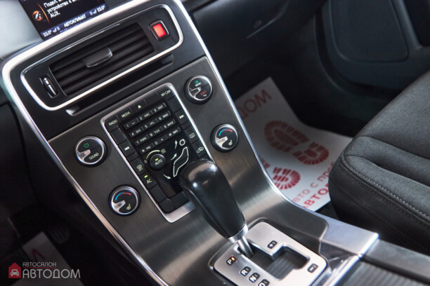 Volvo S60 II, 2011 г.