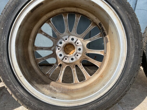 BMW 8.5x19 5x120 4 шт.