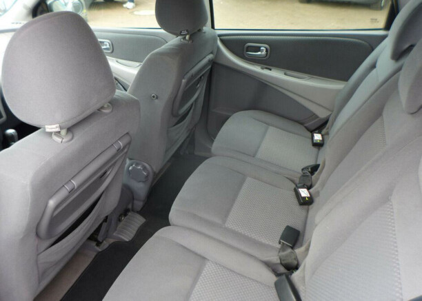 Nissan Almera Tino, 2003 г.