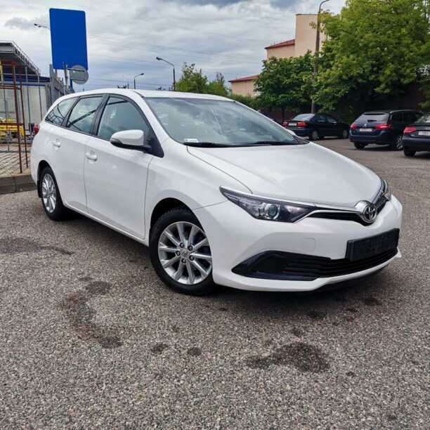 Toyota Auris II (E180) · Рестайлинг, 2018 г.
