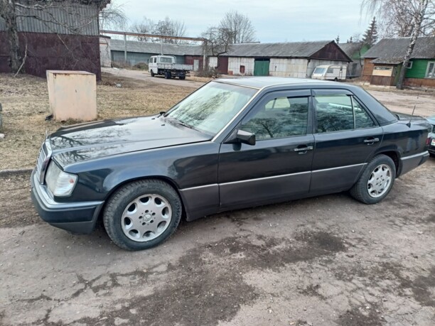 Mercedes-Benz E-Класс W124, S124, C124, A124, 1993 г.