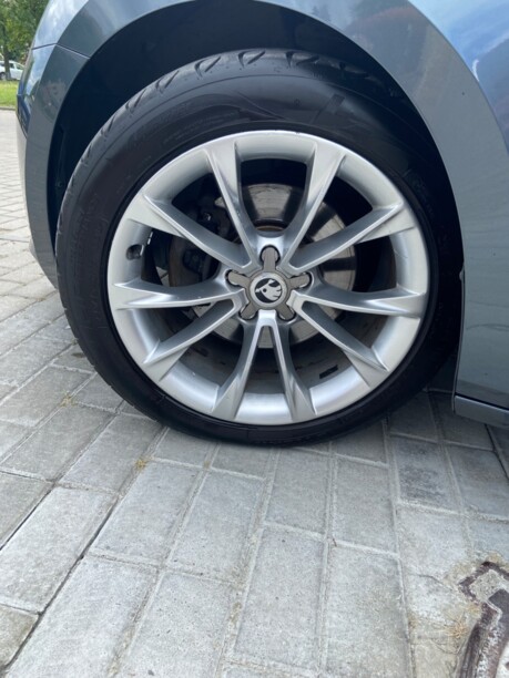 Audi 8.5x18 5x112 4 шт.