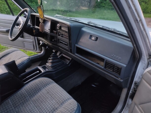 Jeep Cherokee XJ, 1984 г.