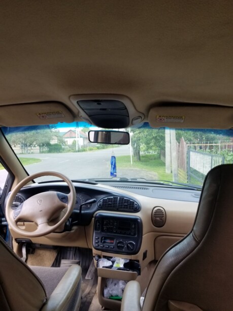 Dodge Grand Caravan III, 7 мест, 1997 г.