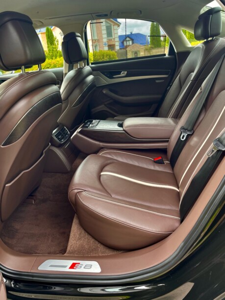 Audi S8 D4, 2012 г.