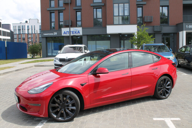 Tesla Model 3, 2018 г.