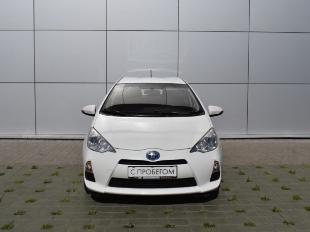 Toyota Prius C I, 2014 г.
