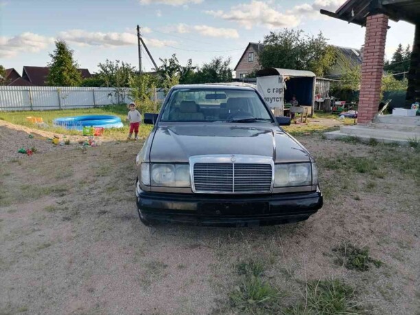 Mercedes-Benz E-Класс W124, S124, C124, A124, 1986 г.