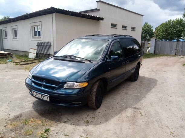 Dodge Grand Caravan III, 7 мест, 2000 г.