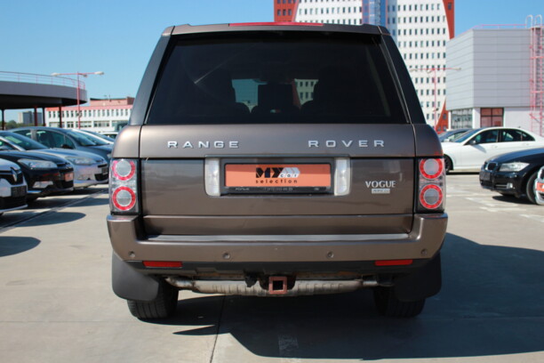 Land Rover Range Rover III · 2-й рестайлинг, 2010 г.